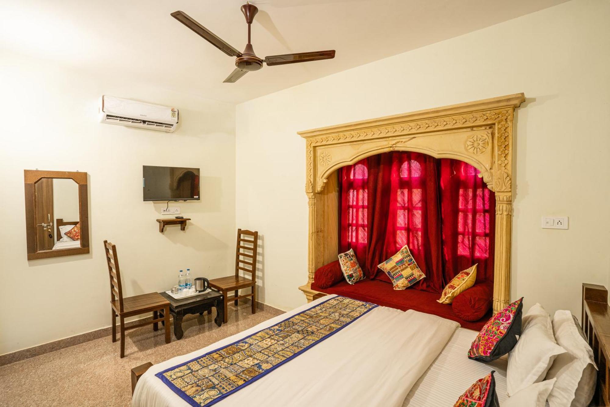 Relax Inn Джайсалмер Экстерьер фото