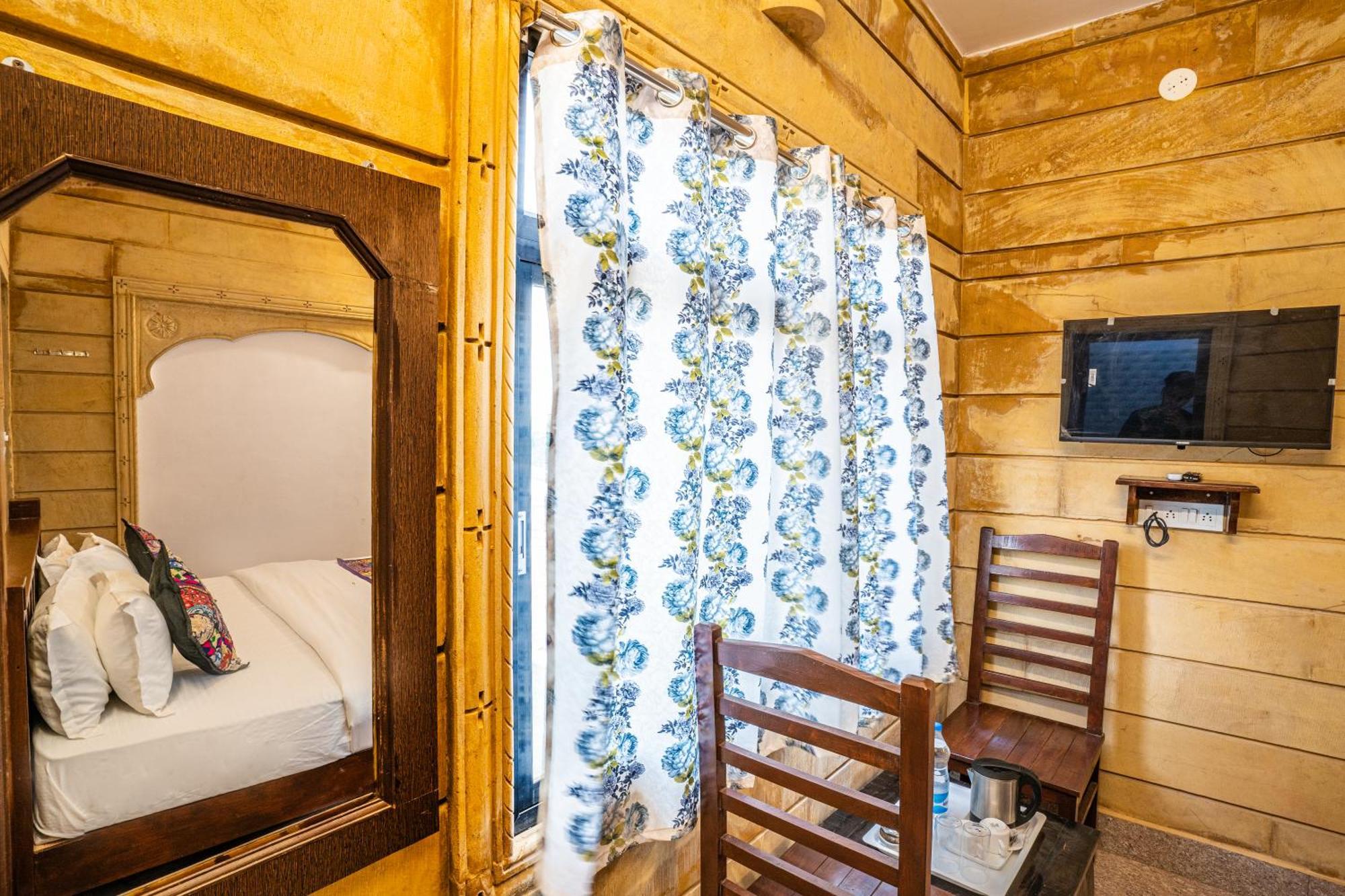 Relax Inn Джайсалмер Экстерьер фото